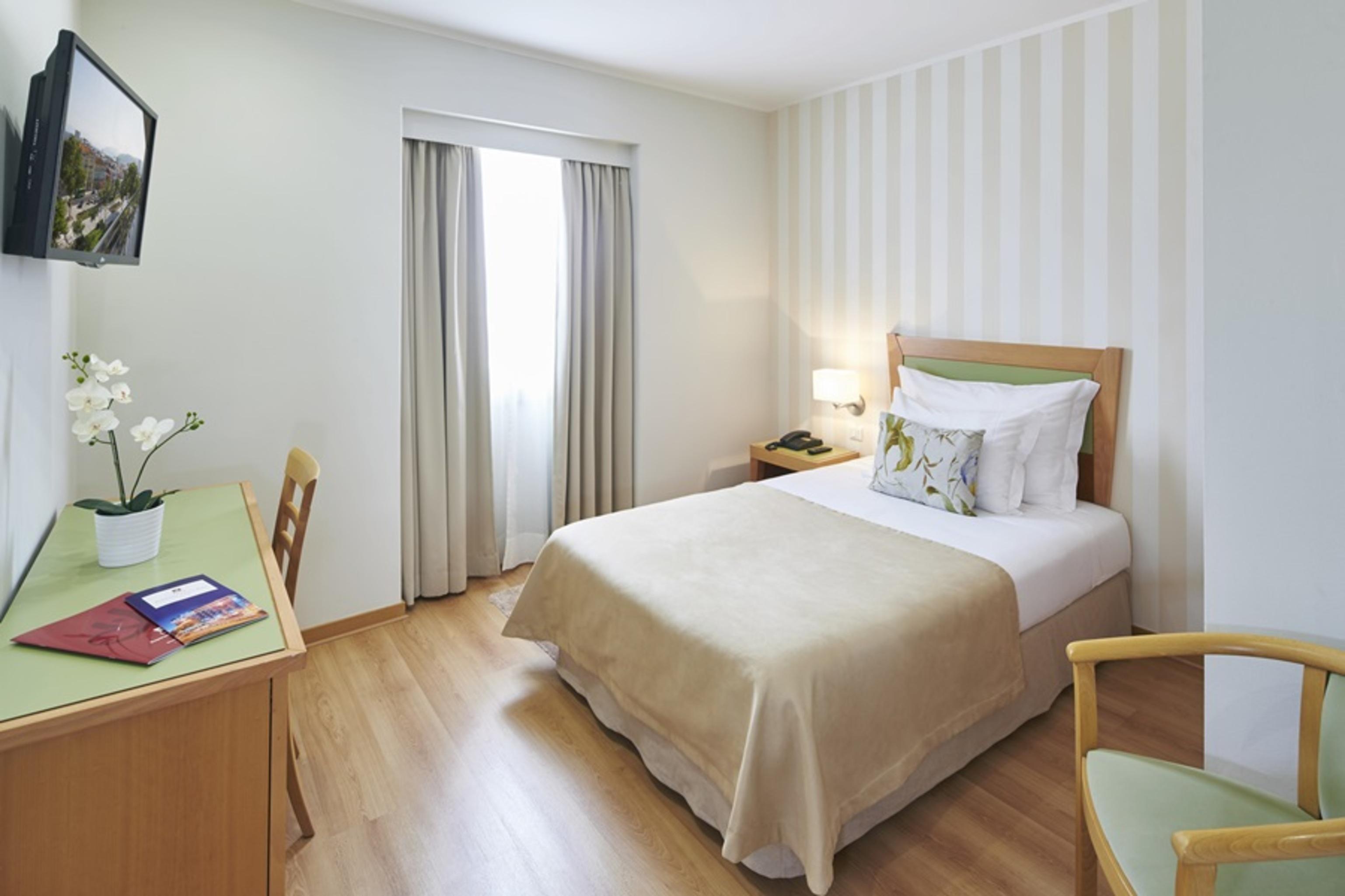 Luna Esperanca Centro Hotel Setúbal Værelse billede